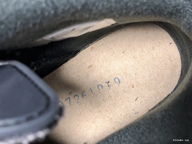 x Olive Air Scott Jordan 6 Travis Medium CN1084-200 0806